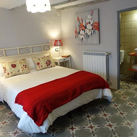 Apartamentos La Dama Azul Agreda Phòng bức ảnh
