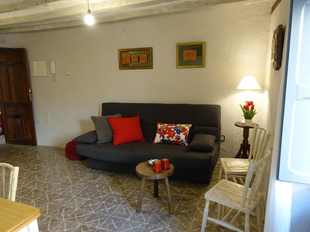 Apartamentos La Dama Azul Agreda Phòng bức ảnh