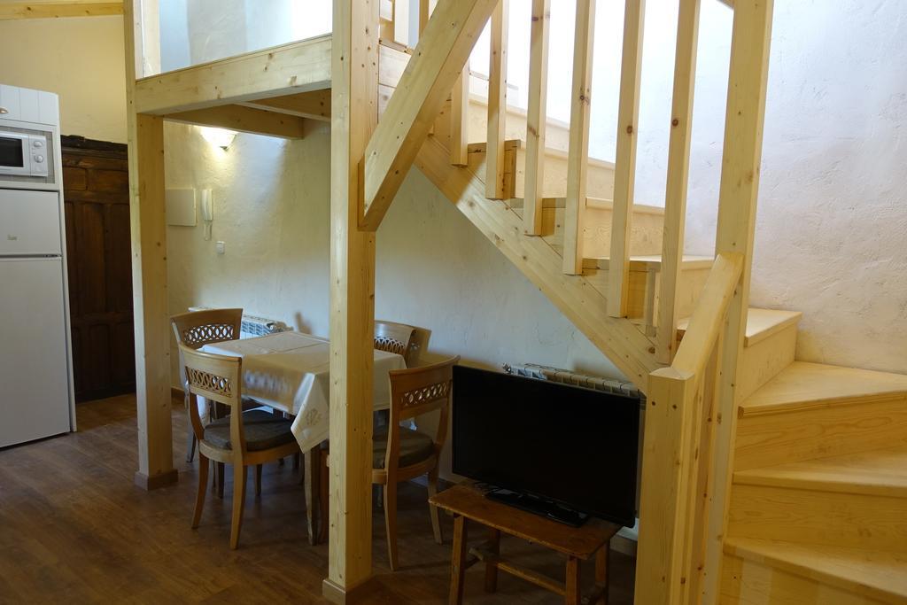 Apartamentos La Dama Azul Agreda Phòng bức ảnh