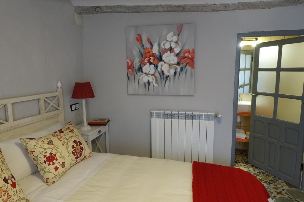 Apartamentos La Dama Azul Agreda Phòng bức ảnh